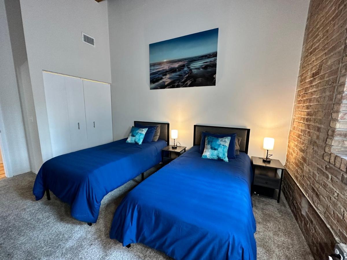 Luxery Stay Chicago - Themed Units! Close To Downtown, Mccormick Place & Wintrust Arena Екстер'єр фото