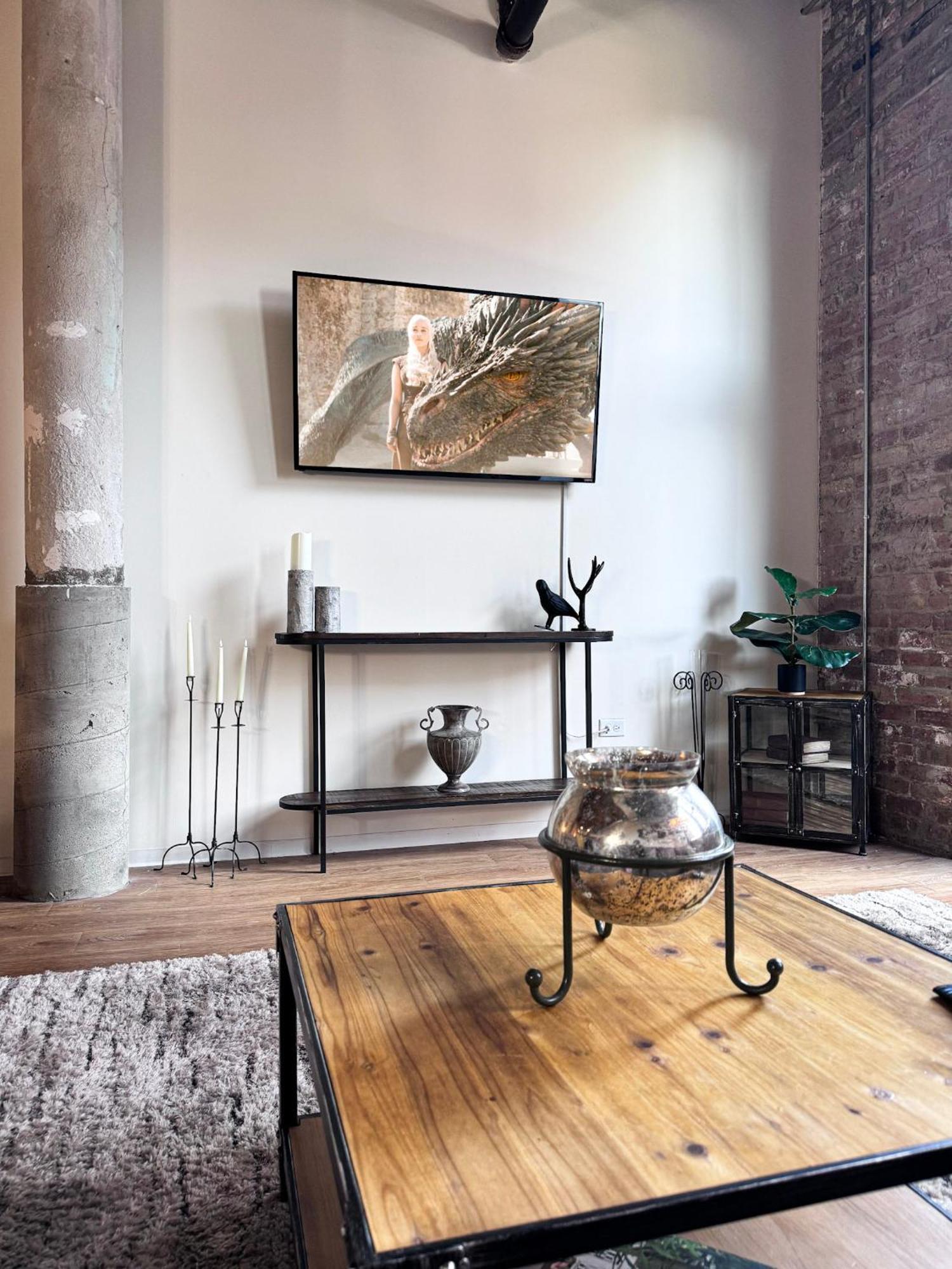 Luxery Stay Chicago - Themed Units! Close To Downtown, Mccormick Place & Wintrust Arena Екстер'єр фото