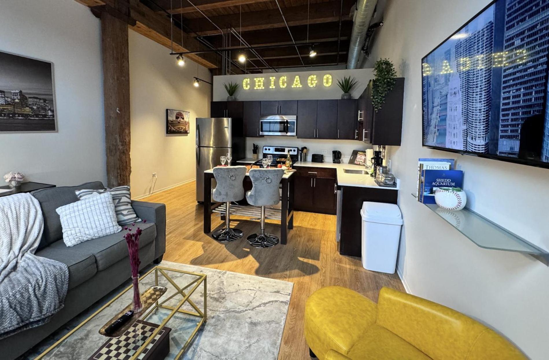Luxery Stay Chicago - Themed Units! Close To Downtown, Mccormick Place & Wintrust Arena Екстер'єр фото